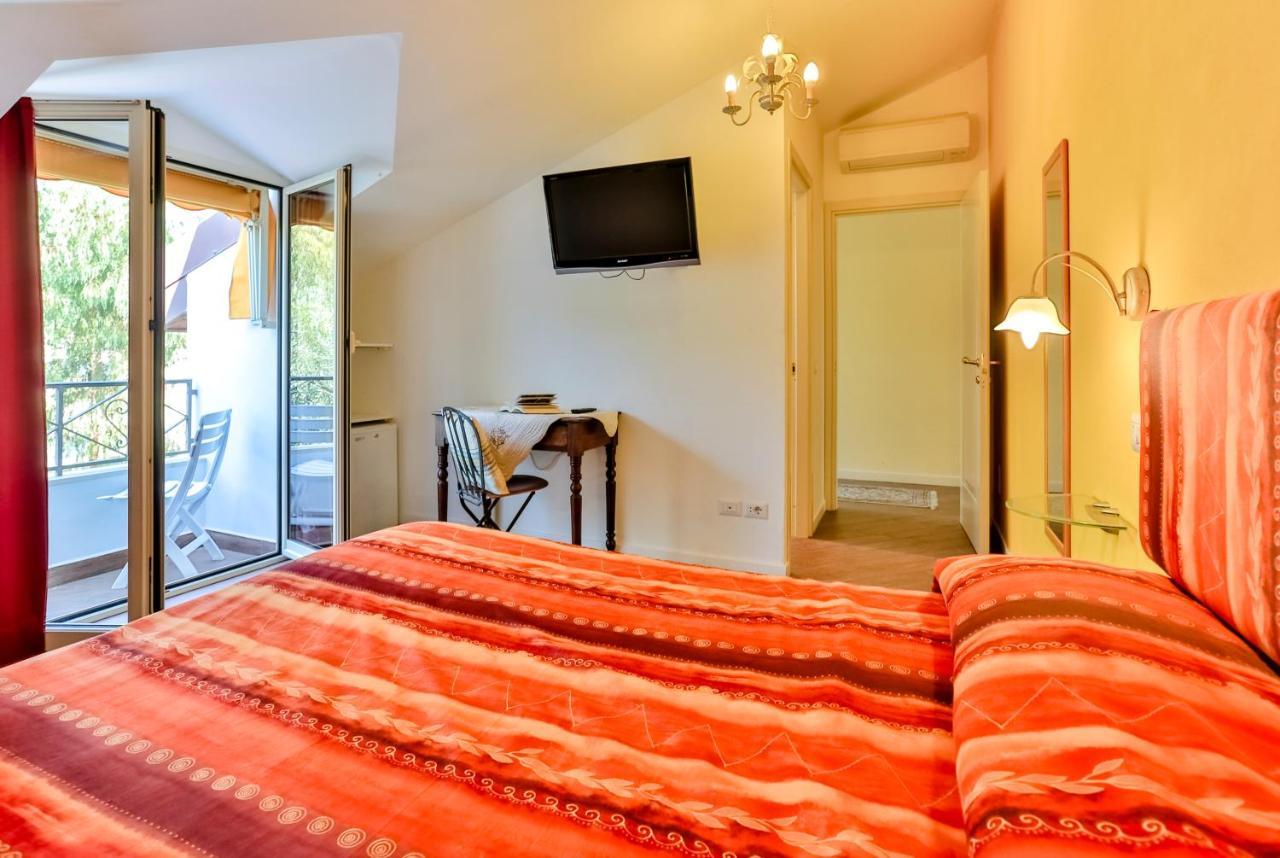 Casa Di Rossana Bed&Breakfast San Remo Buitenkant foto