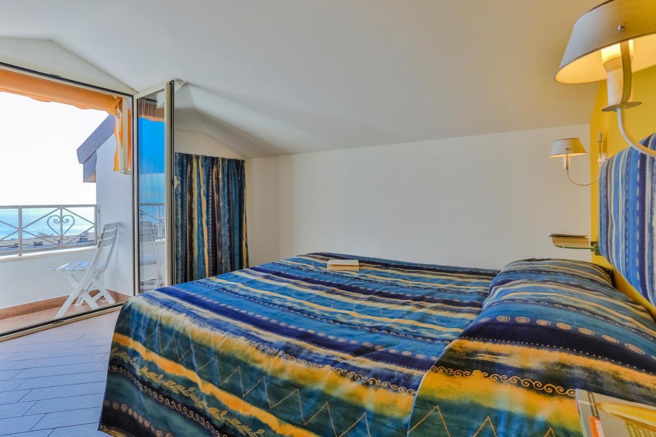 Casa Di Rossana Bed&Breakfast San Remo Buitenkant foto